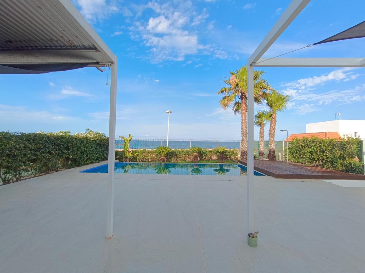クリェラ Casa Del Mar, Piscina Privada Frente Al Marヴィラ エクステリア 写真